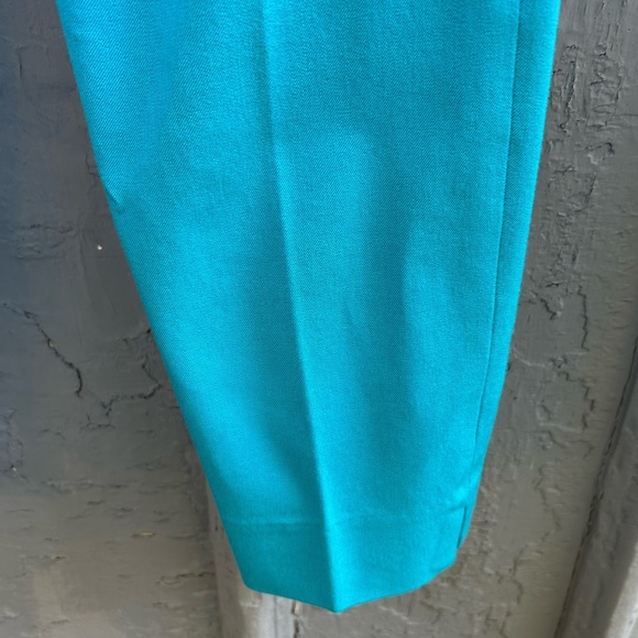 Banana Republic Blue Sloan Pant, size 4S - Picture 3 of 11